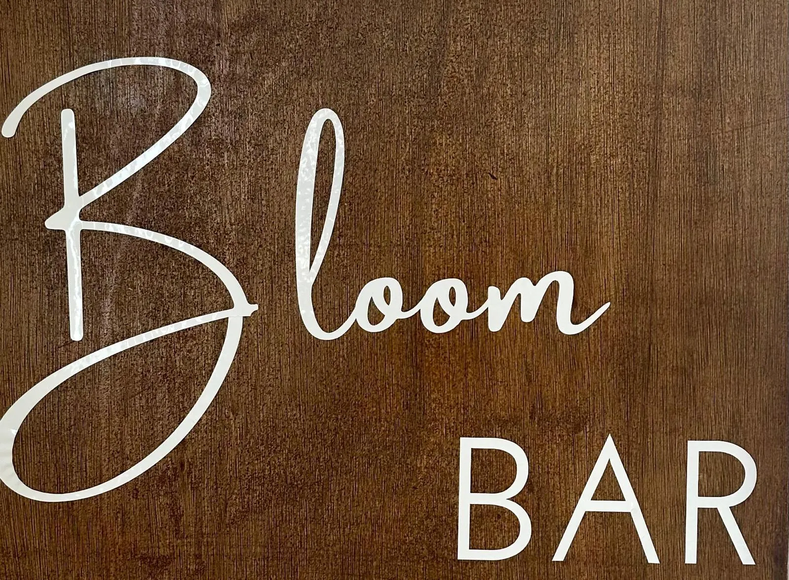 Houten bord 'Bloom bar' 