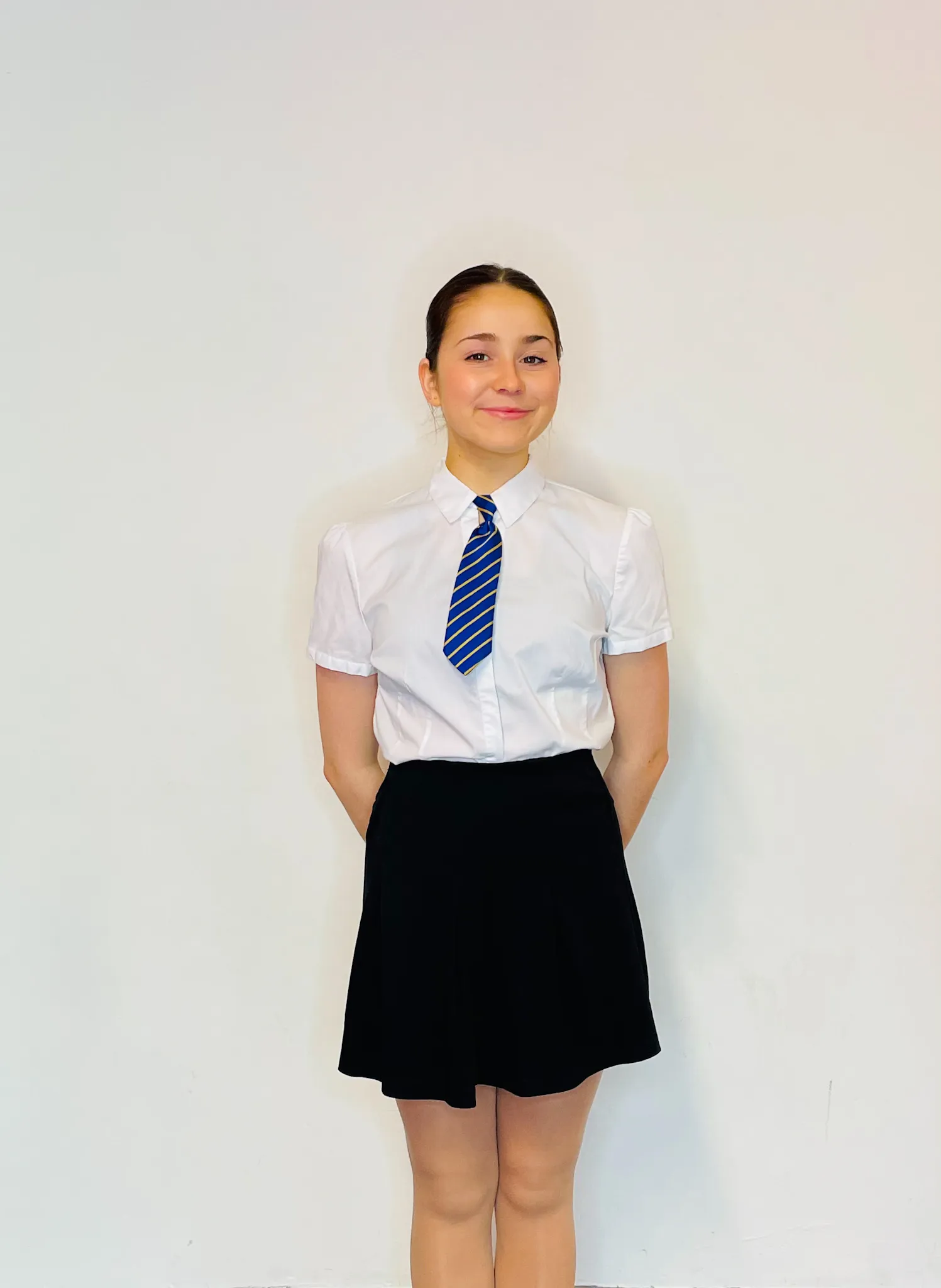 OLDER SCHOOL GIRL