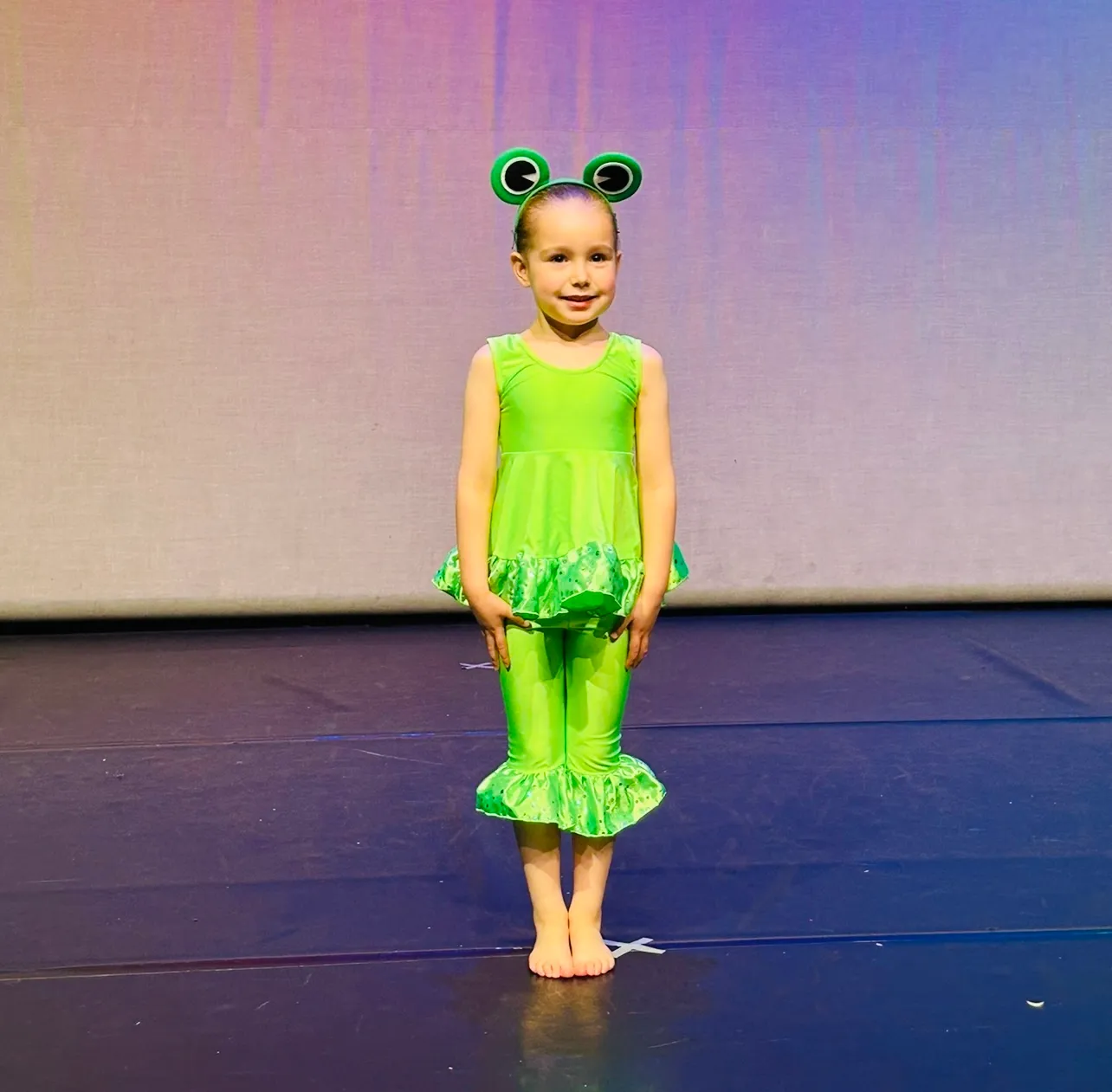 BL011 - BRIGHT GREEN DRESS TOP/LEGGINGS