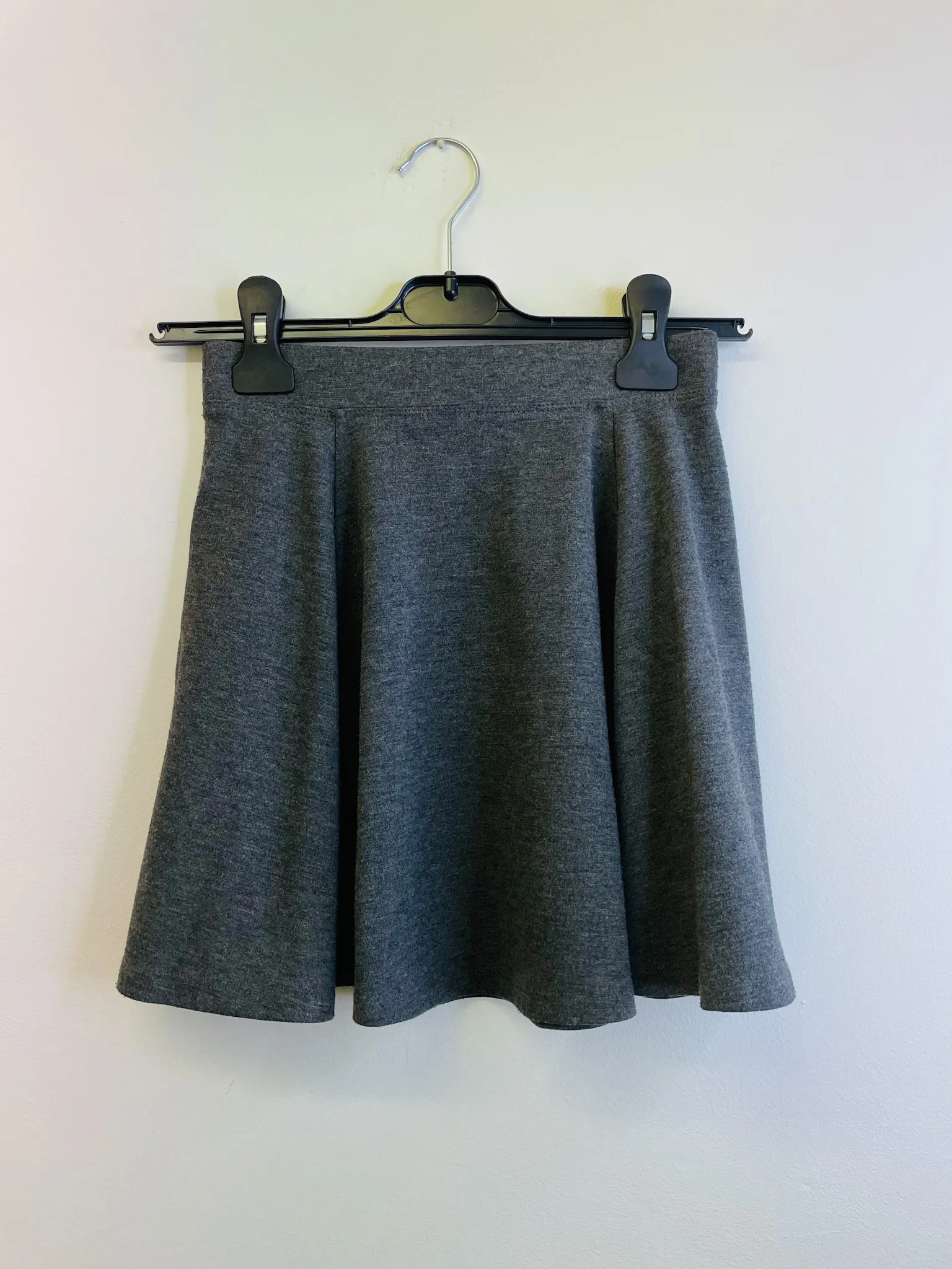 BL108 - GREY SCHOOL SKIRT