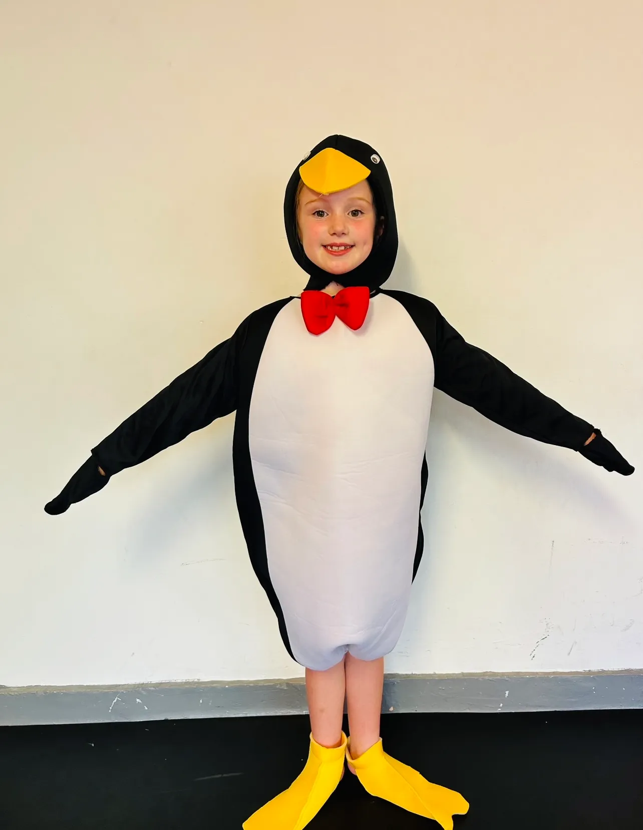 BL068 - PENGUIN OUTFIT