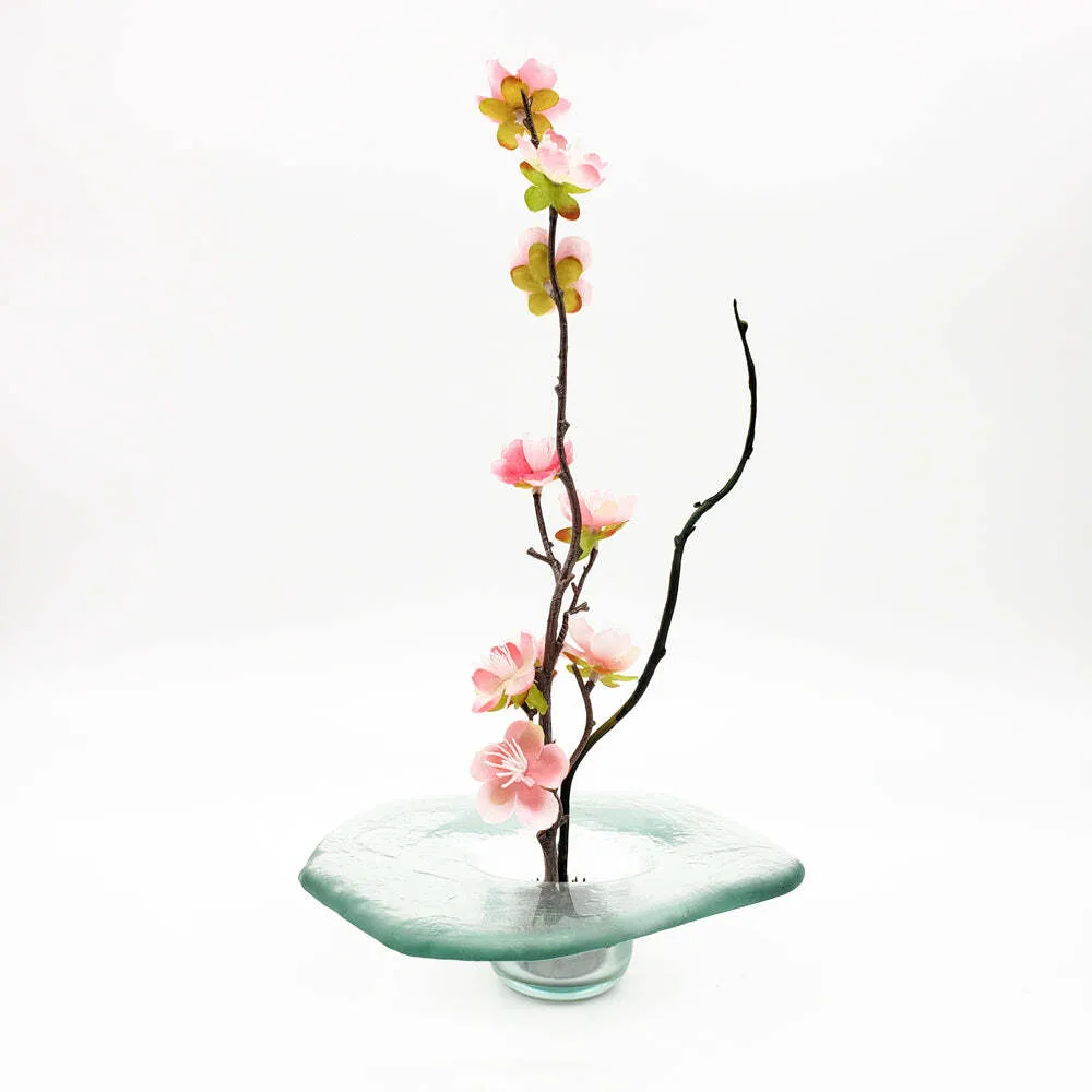 Glass Ikebana 