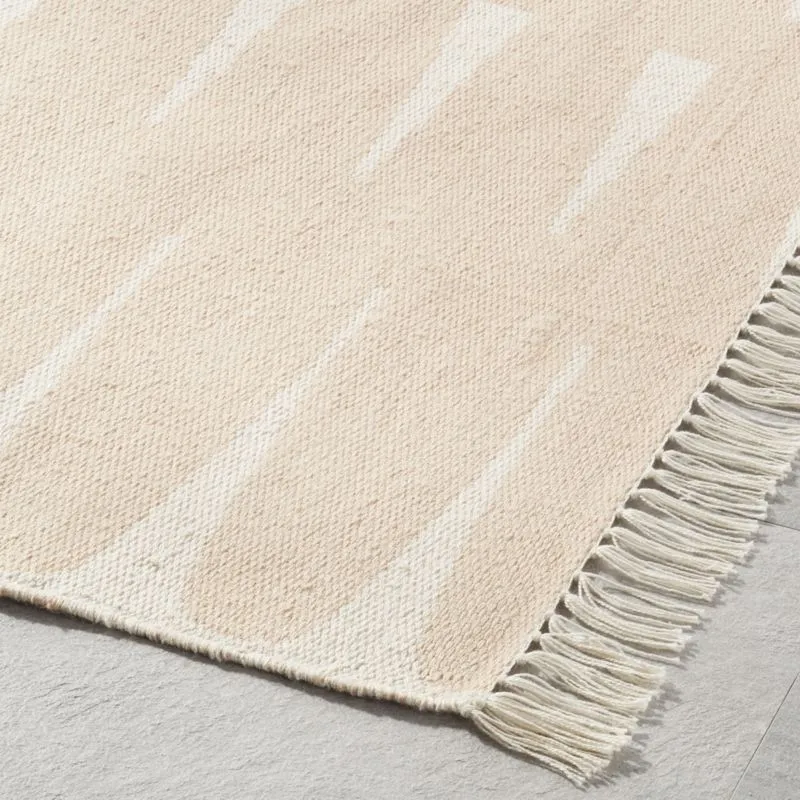 Shia Reversible Geometric Indoor/Outdoor Area Rug