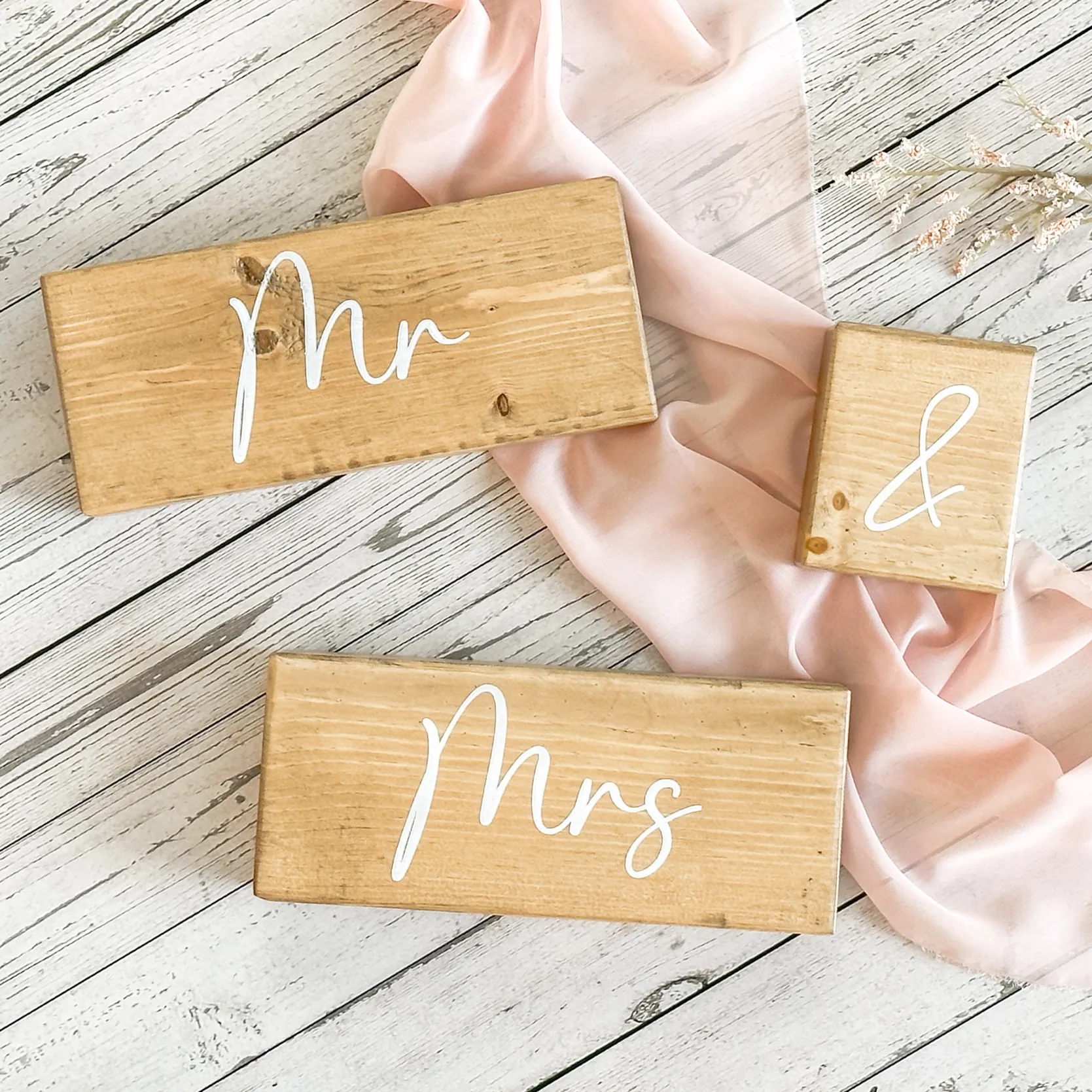 Mr & Mrs Wood Block Signs (Napa) - Light