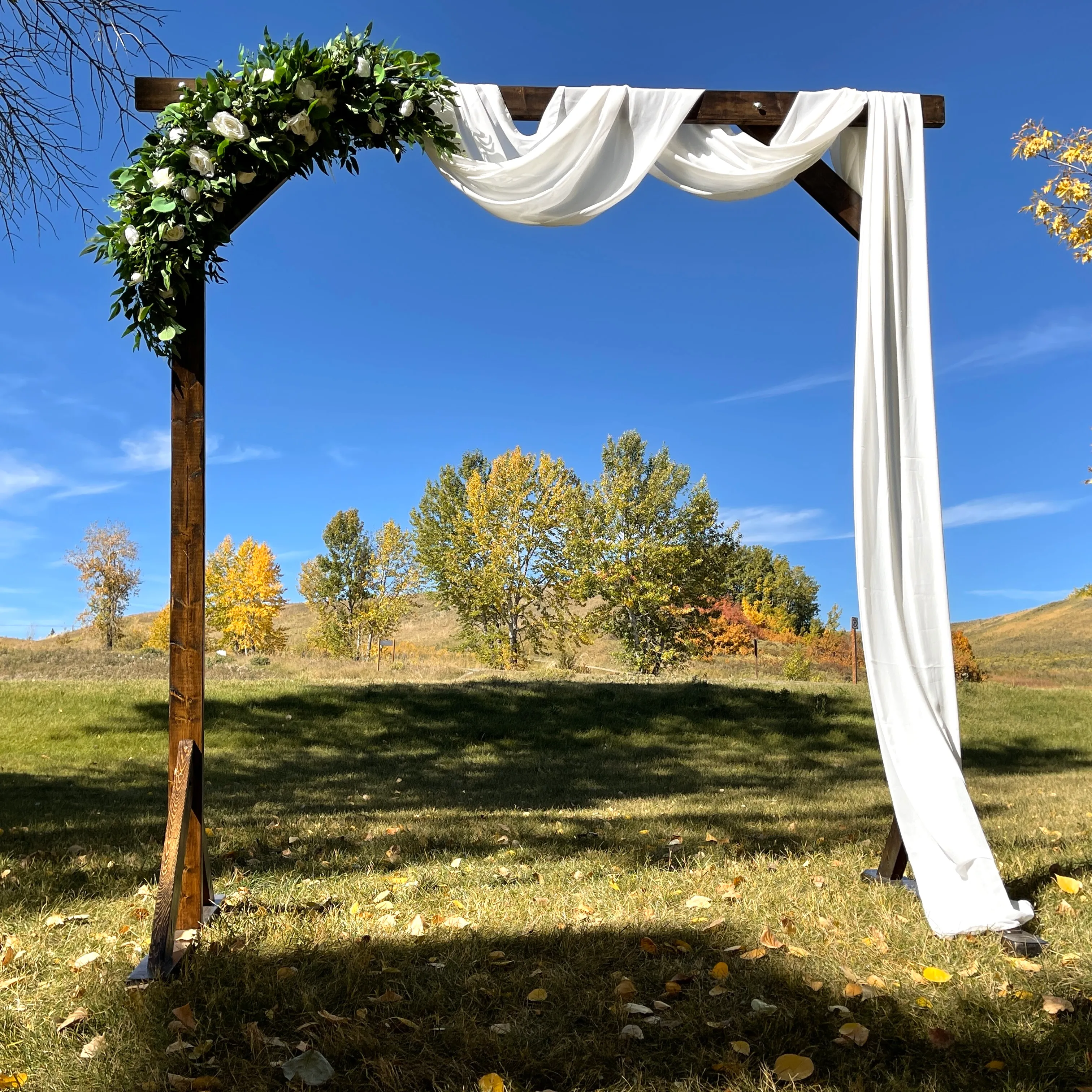 Floral Swag (White - 4')