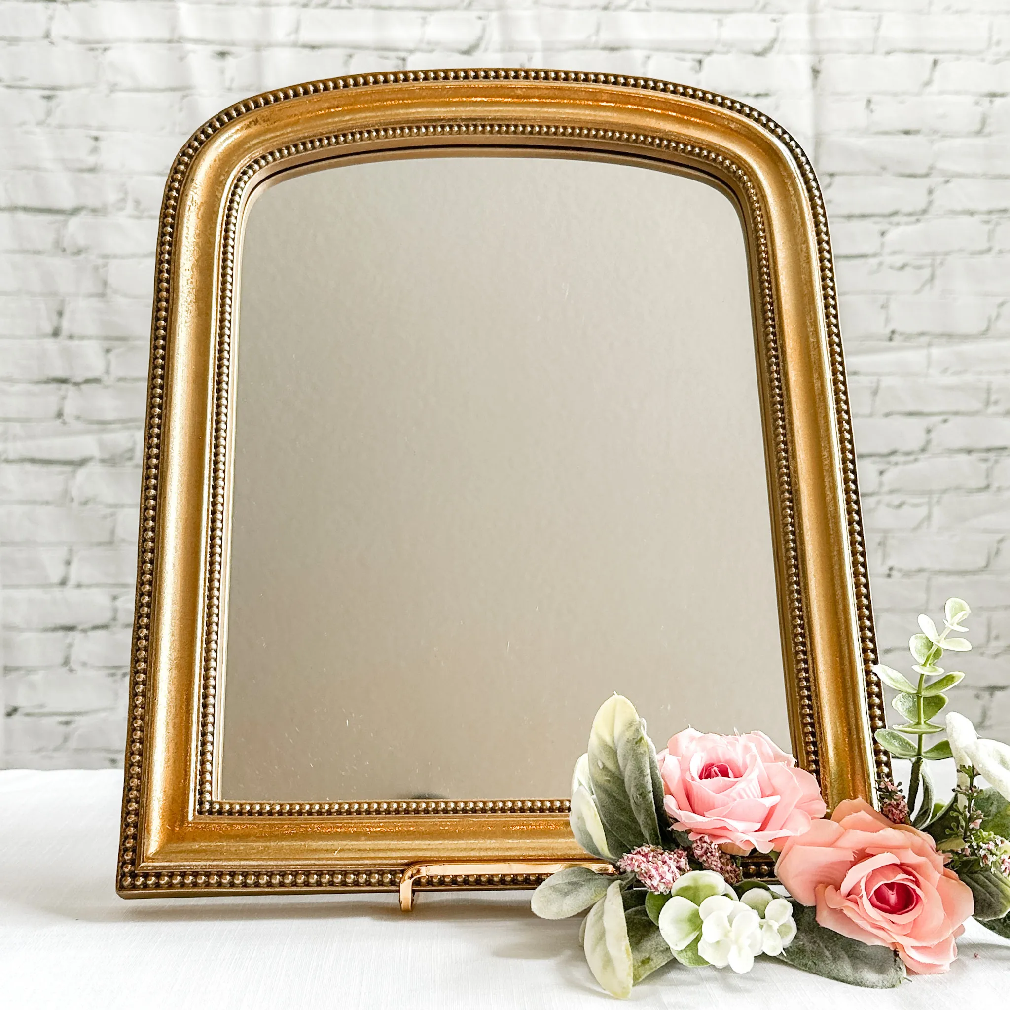 Gold Arch Table Top Mirror
