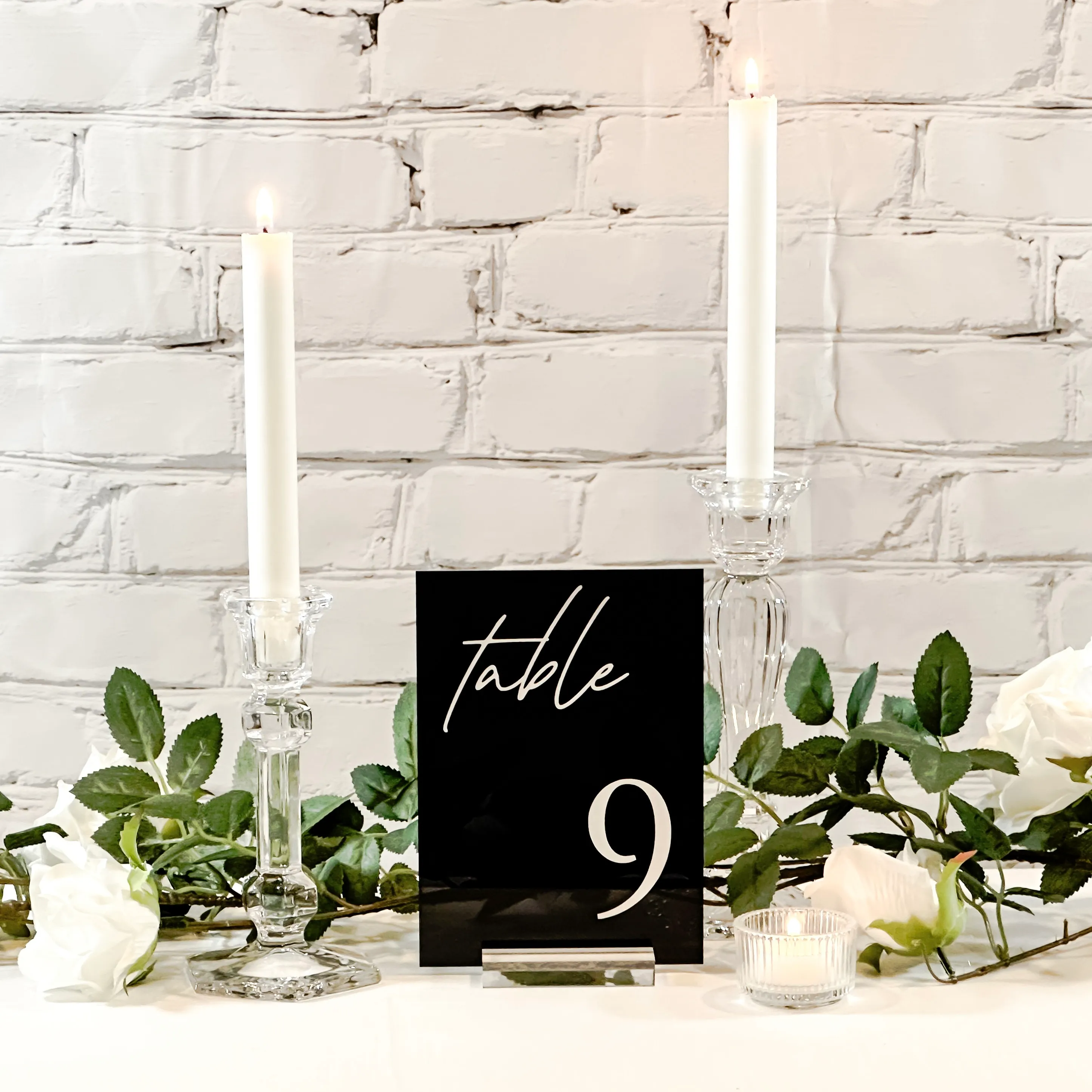Acrylic Table Numbers (Rome) - Black/White