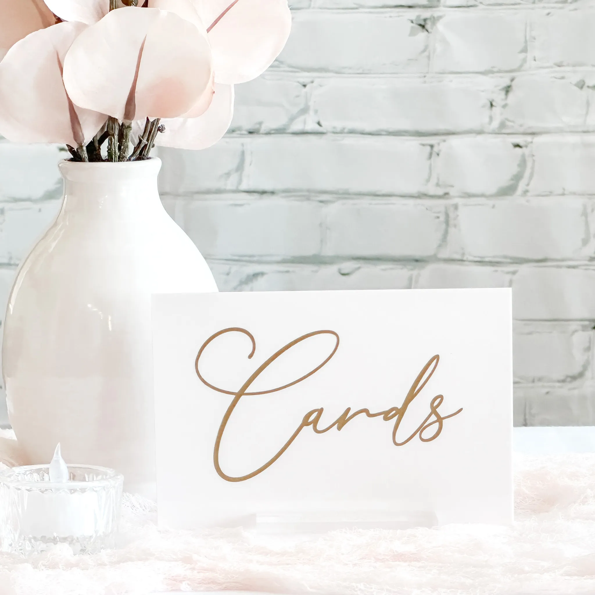 Cards Acrylic Sign (Victoria) - White/Gold
