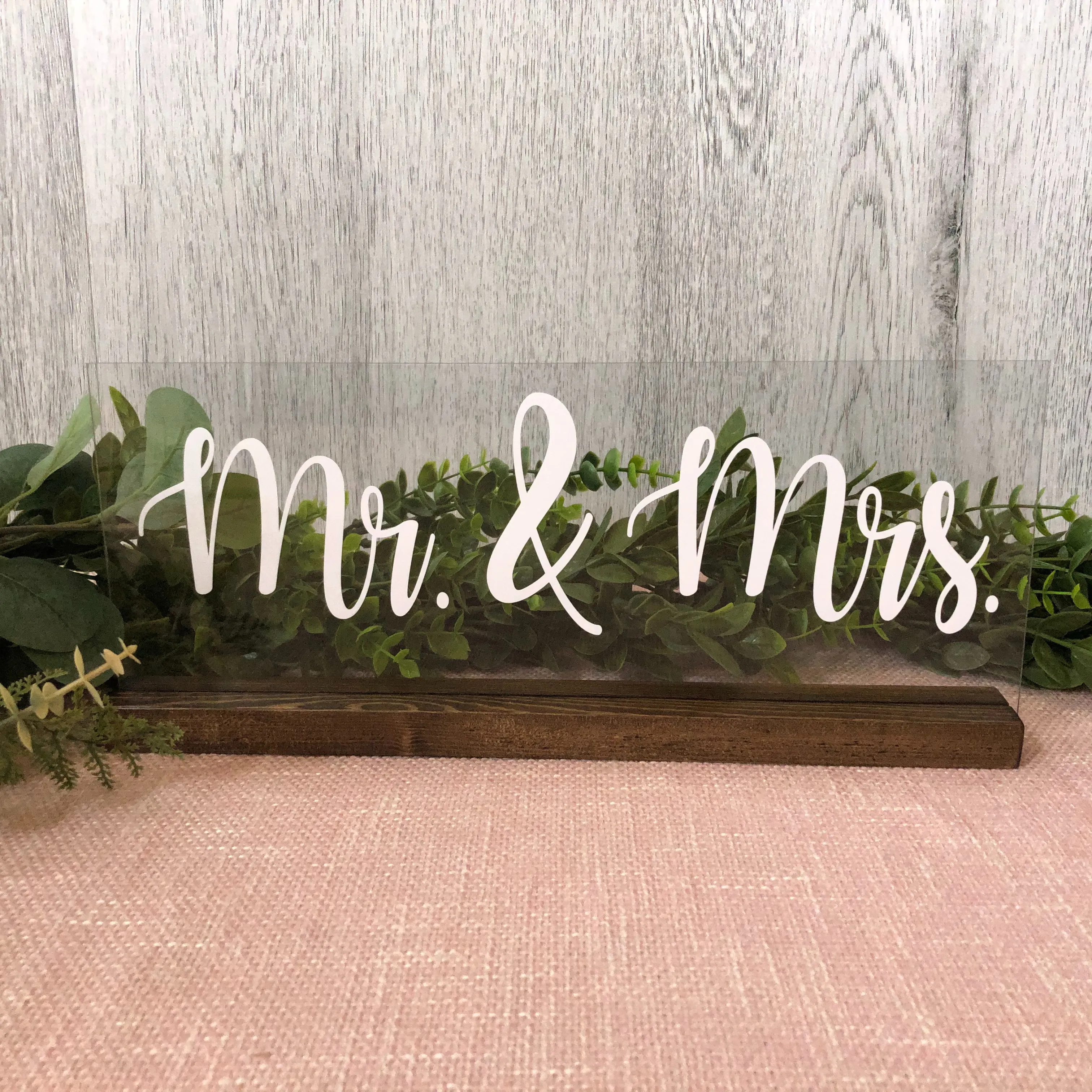 Mr. & Mrs. Acrylic Sign (Windsor) - Clear/White
