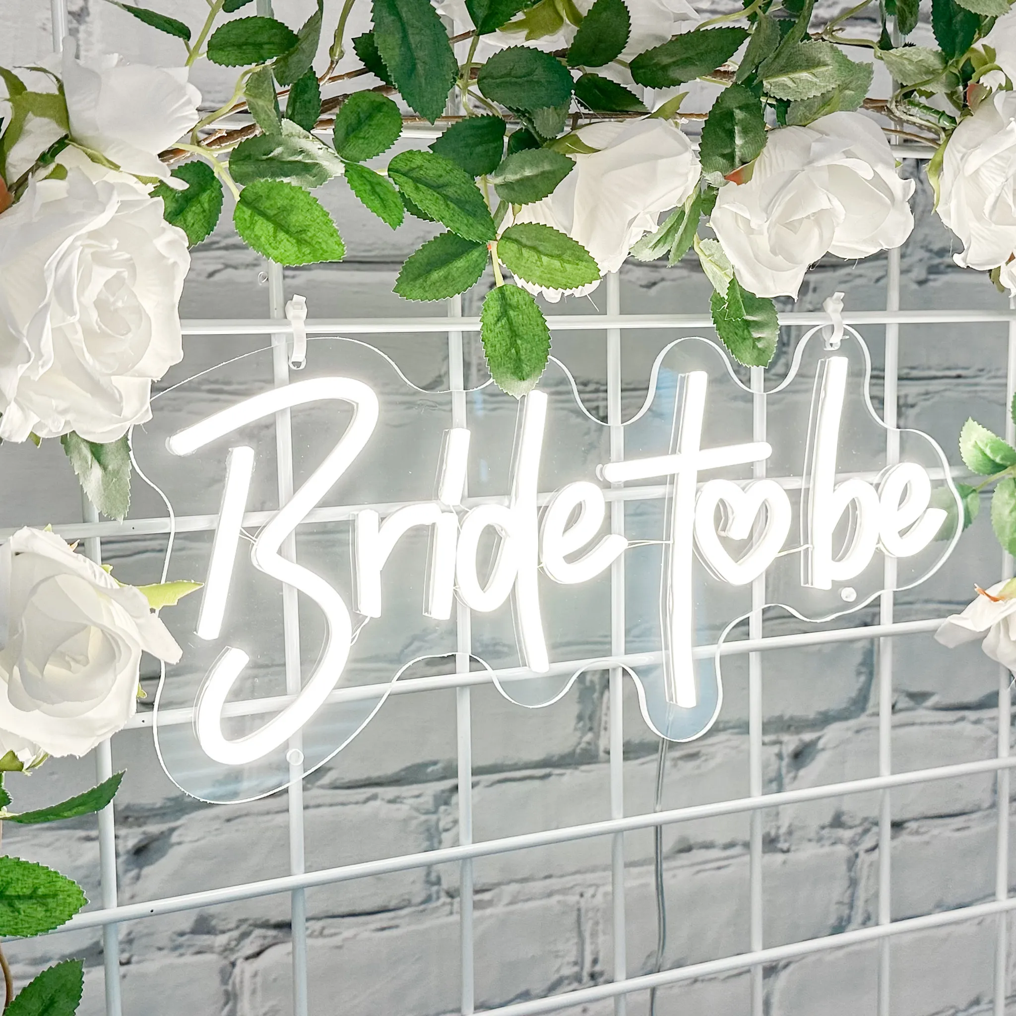 "Bride To Be" - Neon Sign