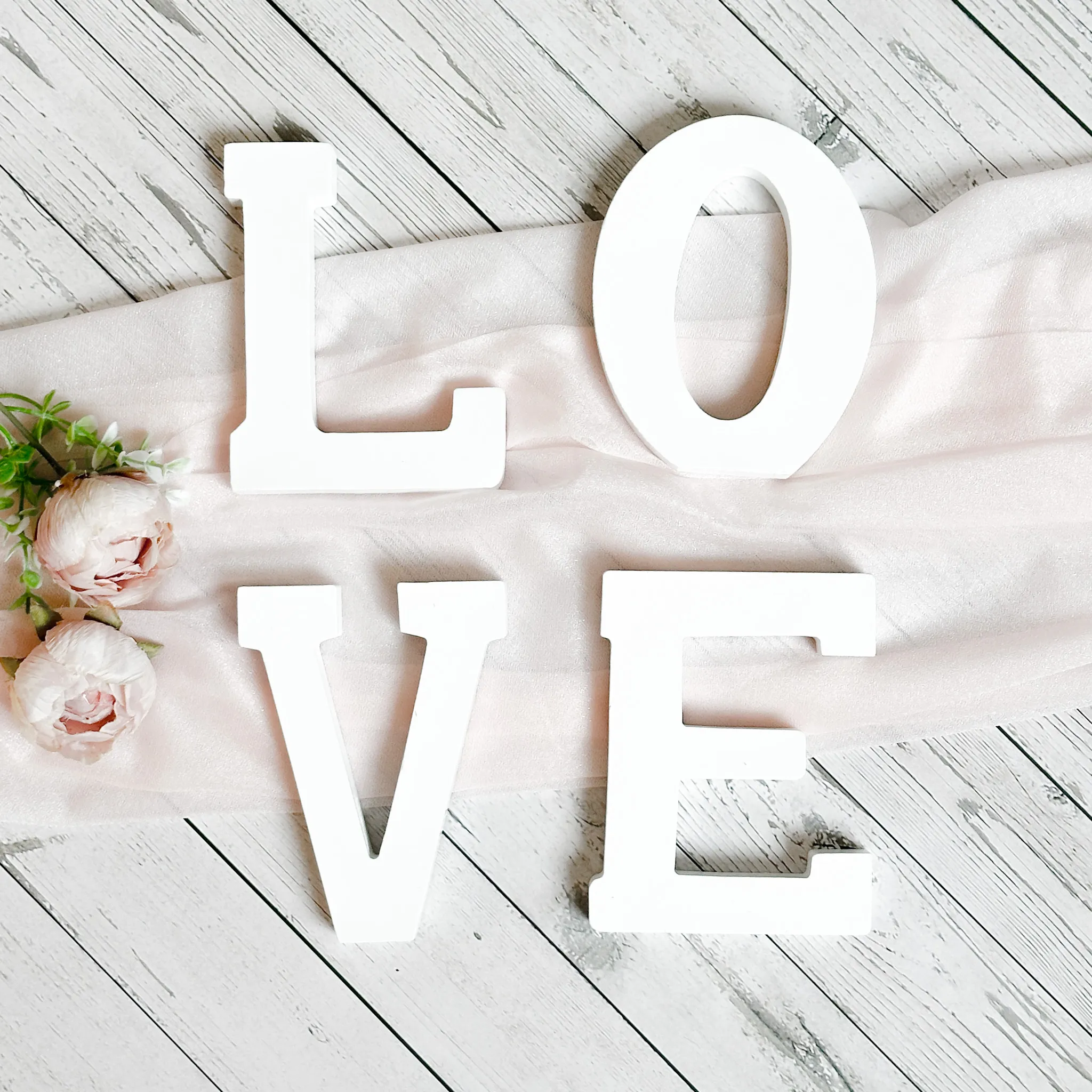 LOVE - 5" White Wood Letters