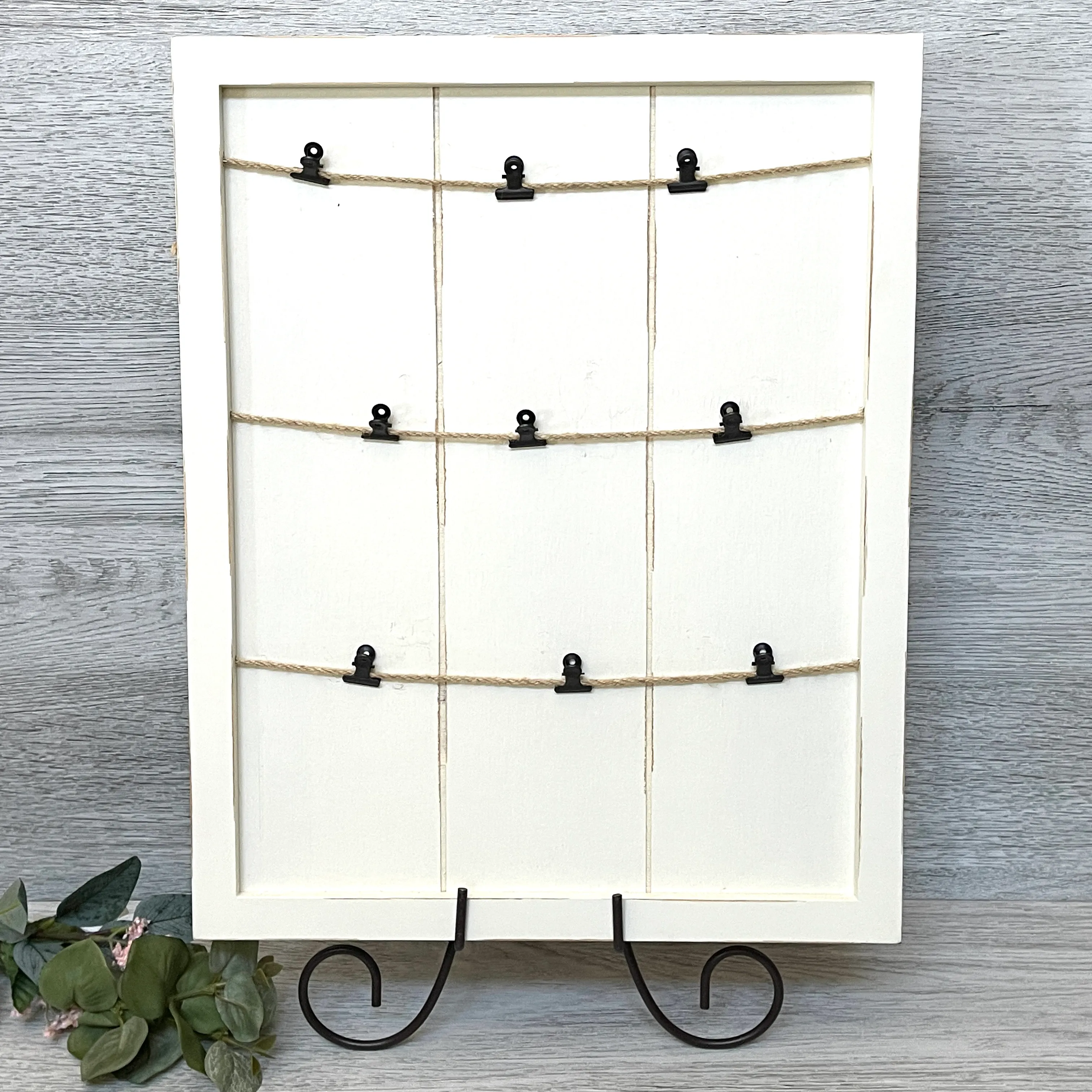 9 Clip Photo Display 