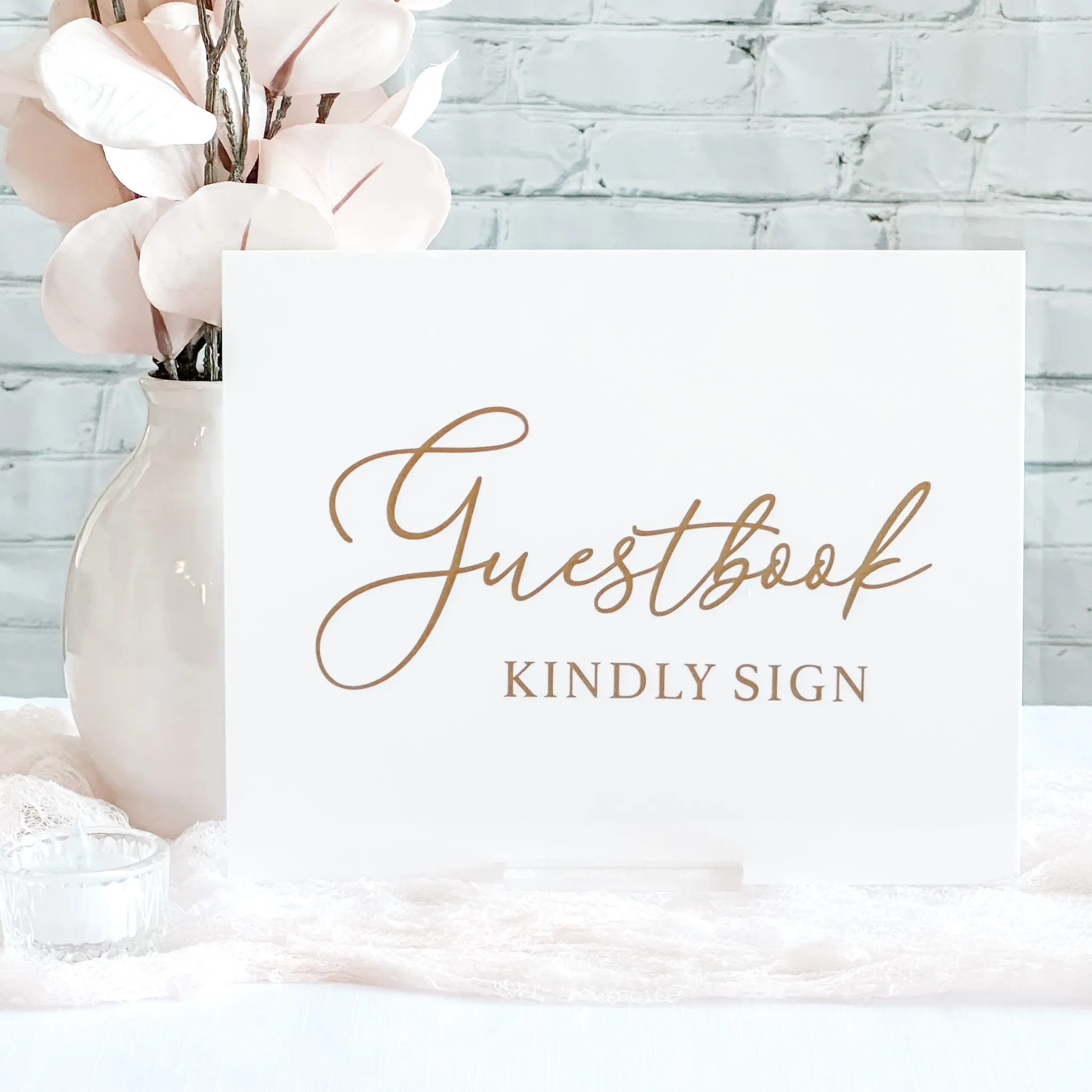Guestbook Acrylic Sign (Victoria) - White/Gold