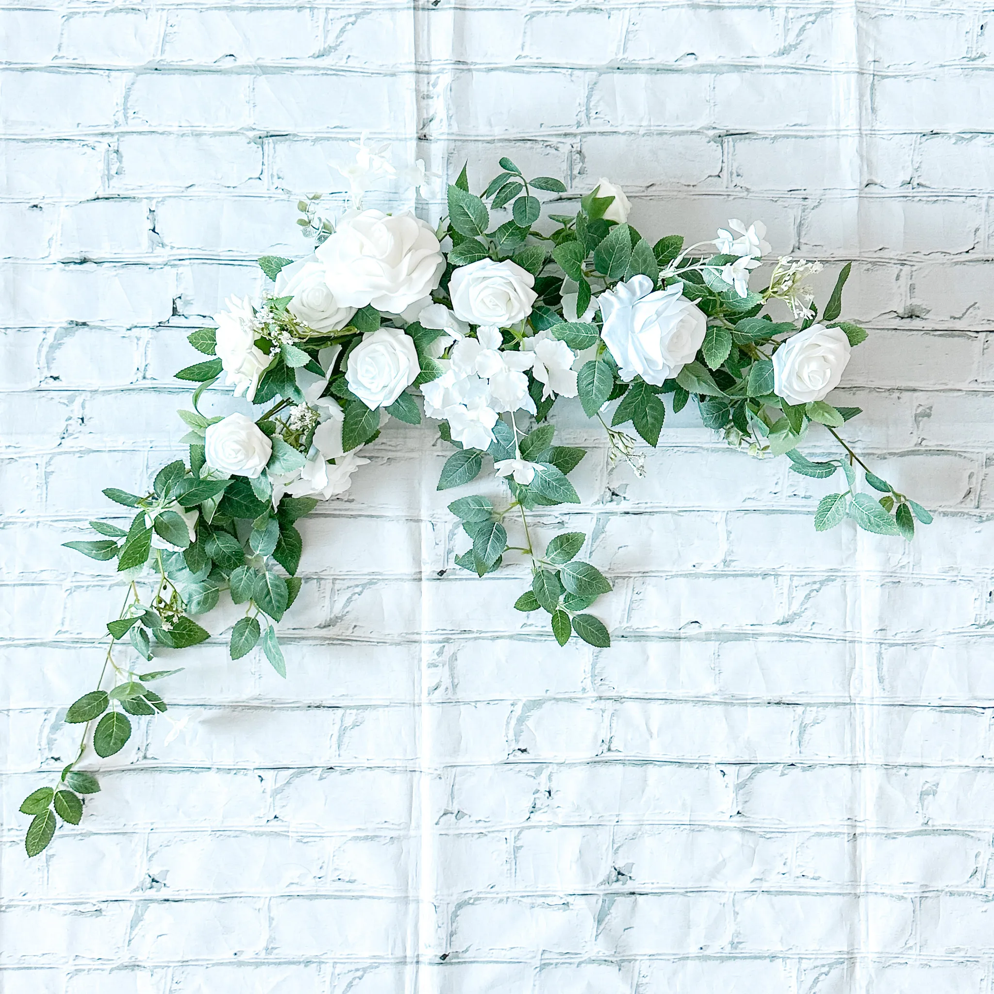 Floral Accent - Medium (Simply White)