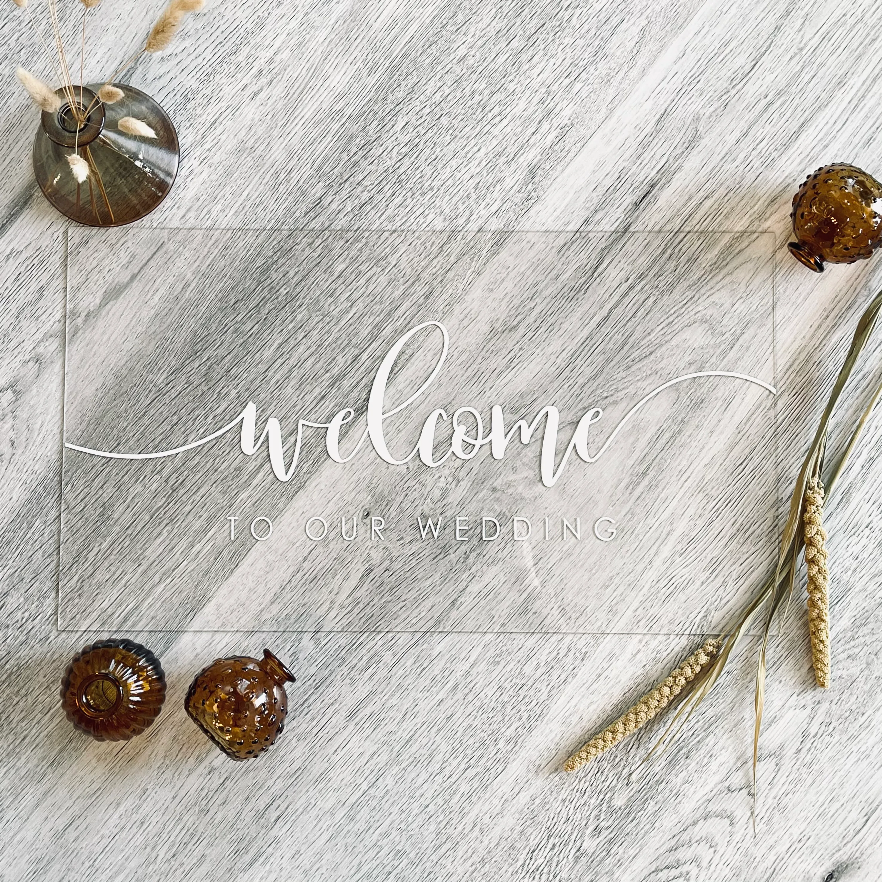 Small "Welcome" Acrylic Sign