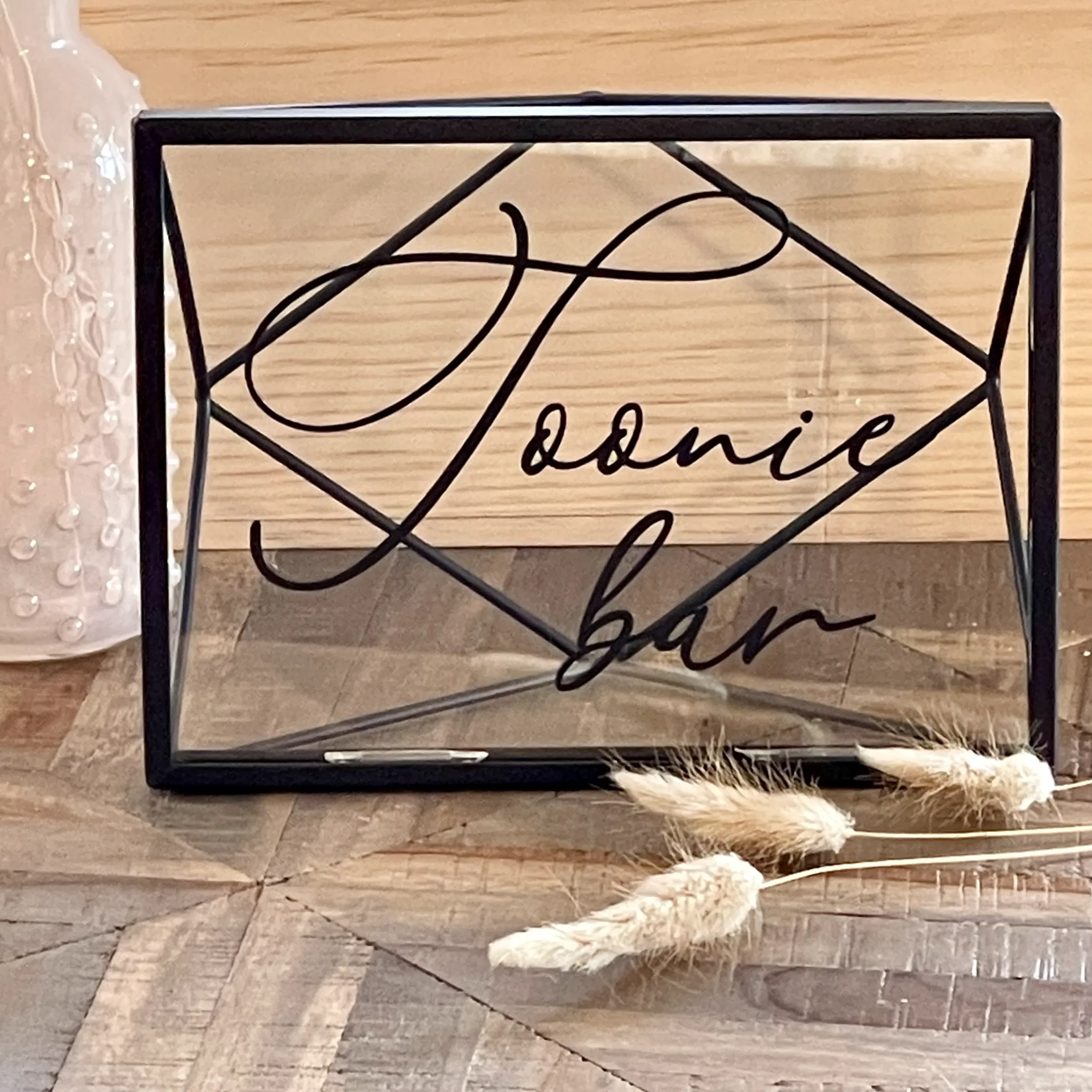 Toonie Bar Geo Sign - Black