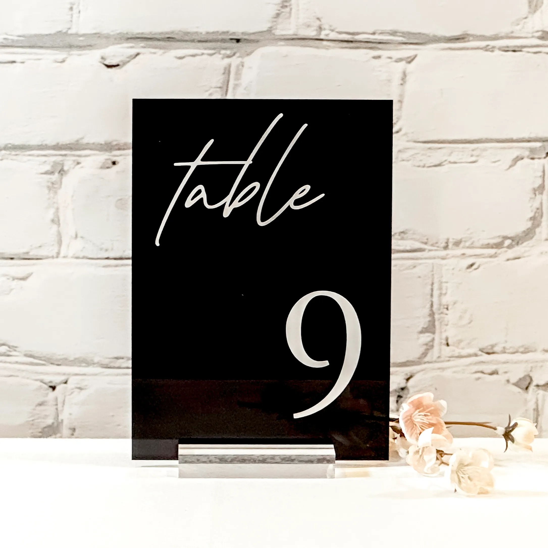Acrylic Table Numbers (Rome) - Black/White