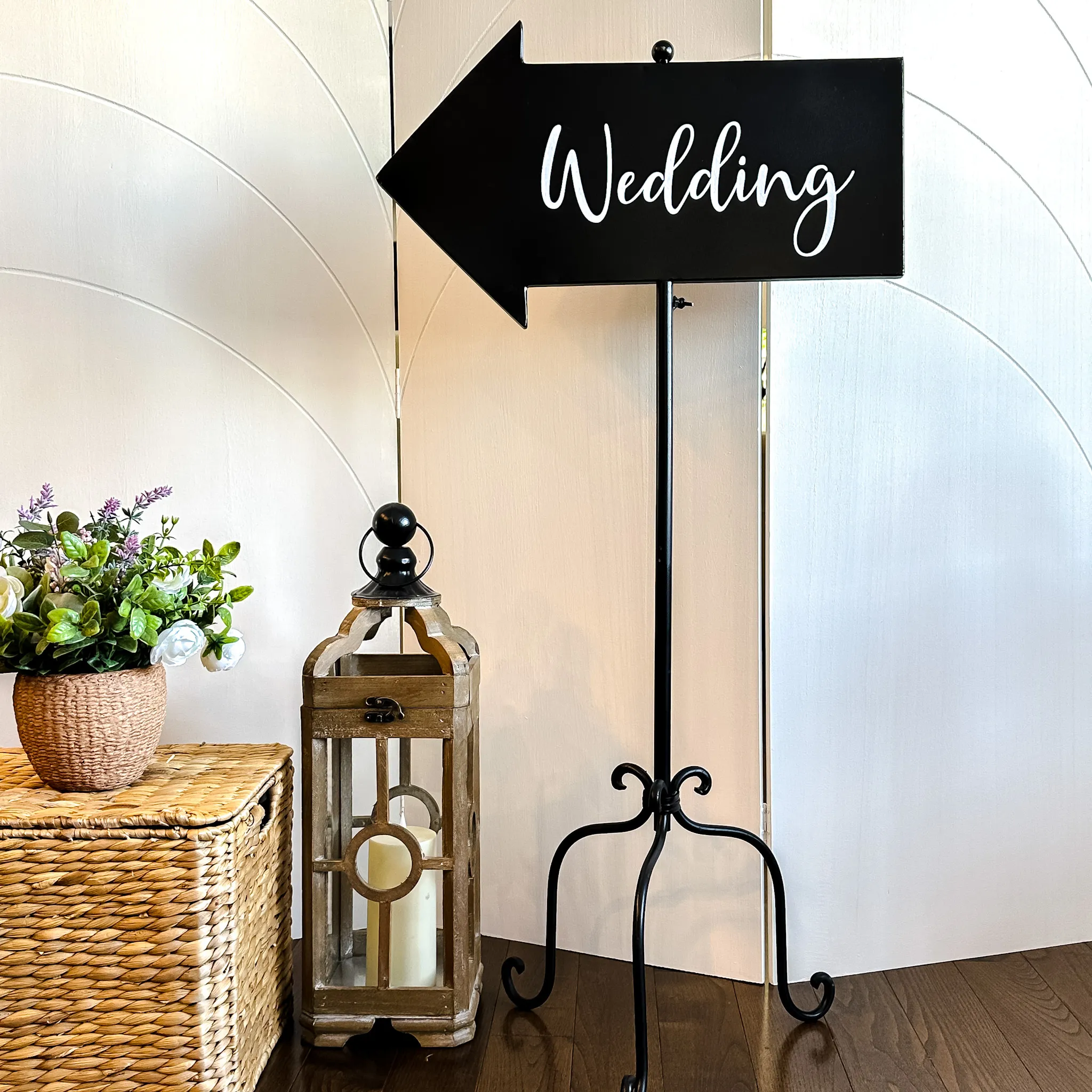 "Wedding" Arrow Directional Sign