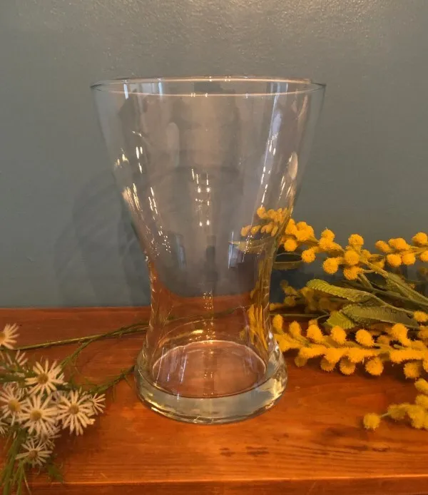 Bouquet Vase - Contour Design