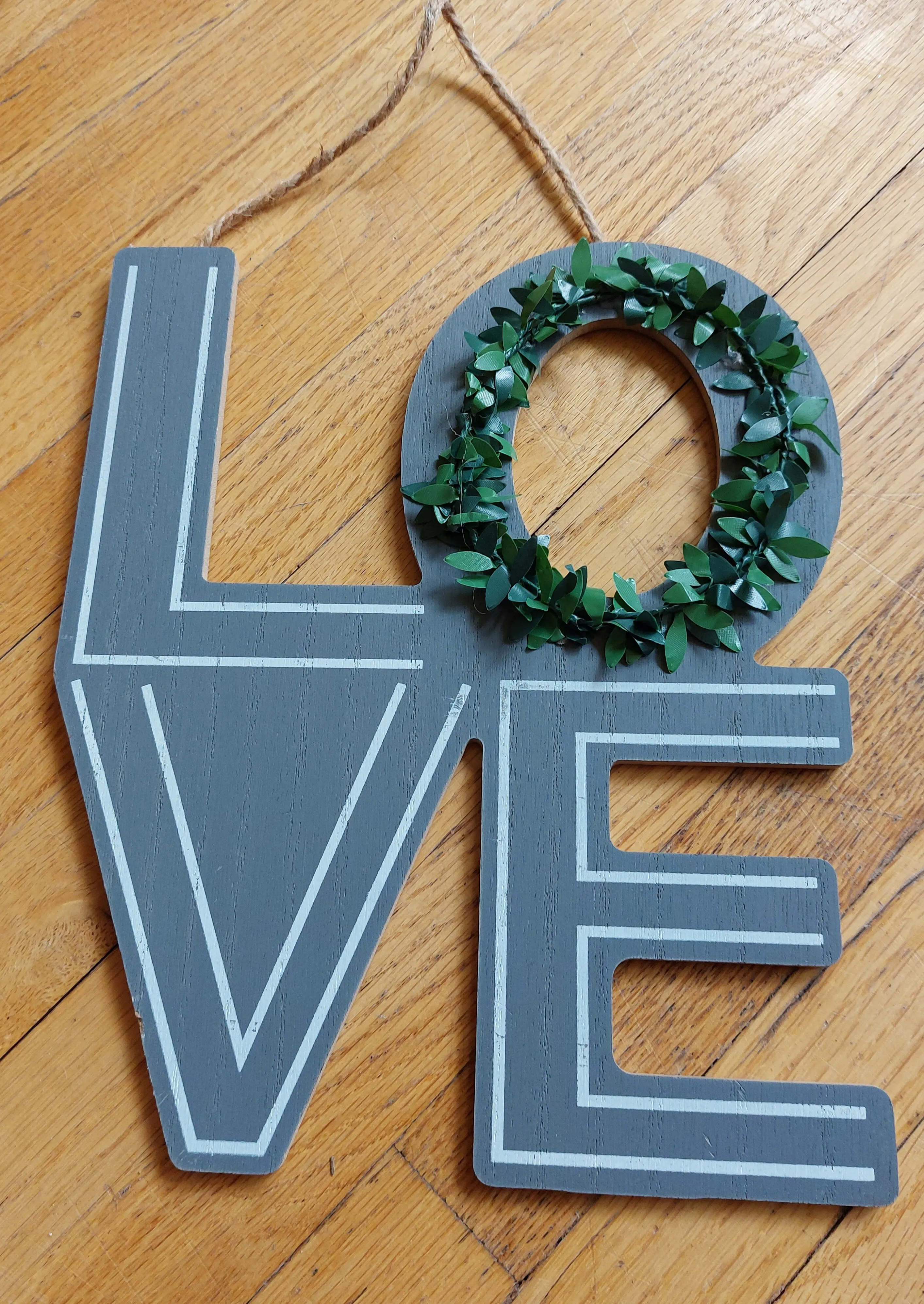 Love Sign w/greenery