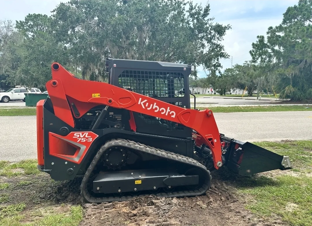 Kubota svl 75-3