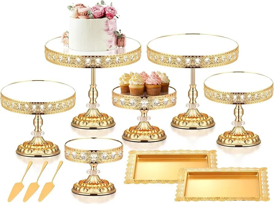 Cake and cupcake stands