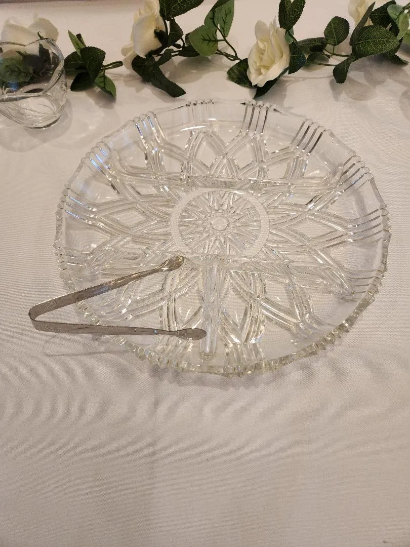 Cut Glass 4 Divided Segments Floral Pattern Serving Tray 10 in Diameter