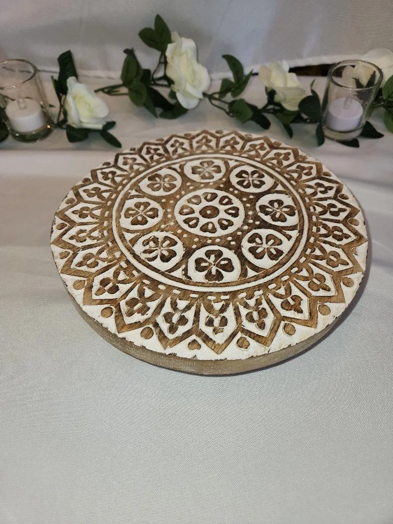 Wooden Riser White Medallion Buffet Serving Tier