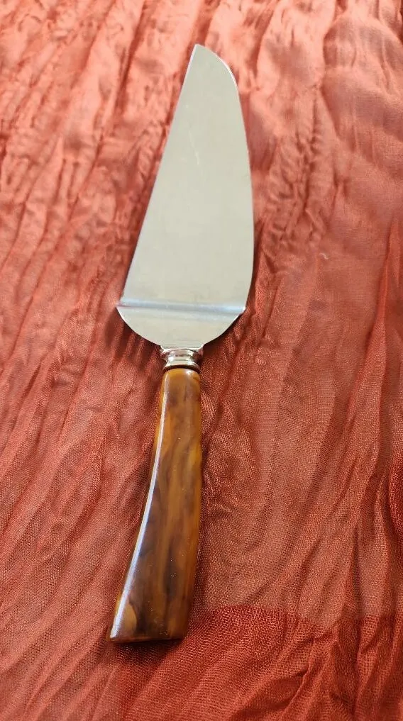 Dessert Server Brown Handle Pie Cheesecakes etc.