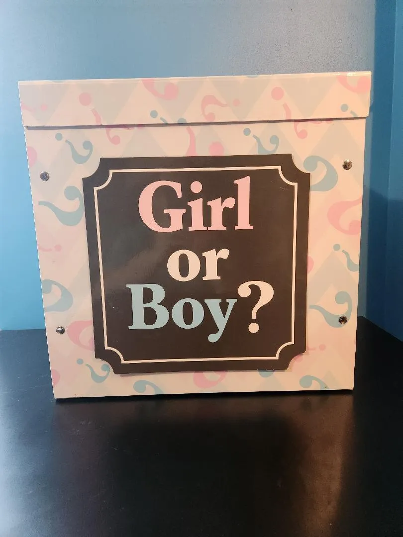Gender Reveal Girl or Boy Surprise Box