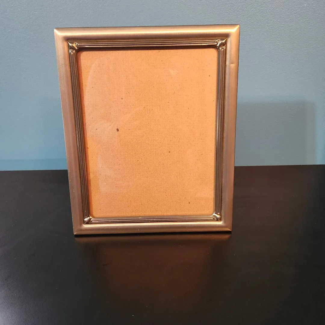 Silver Colored Frame 8 x 10 Easel Back Photos Signage Menus  SF3