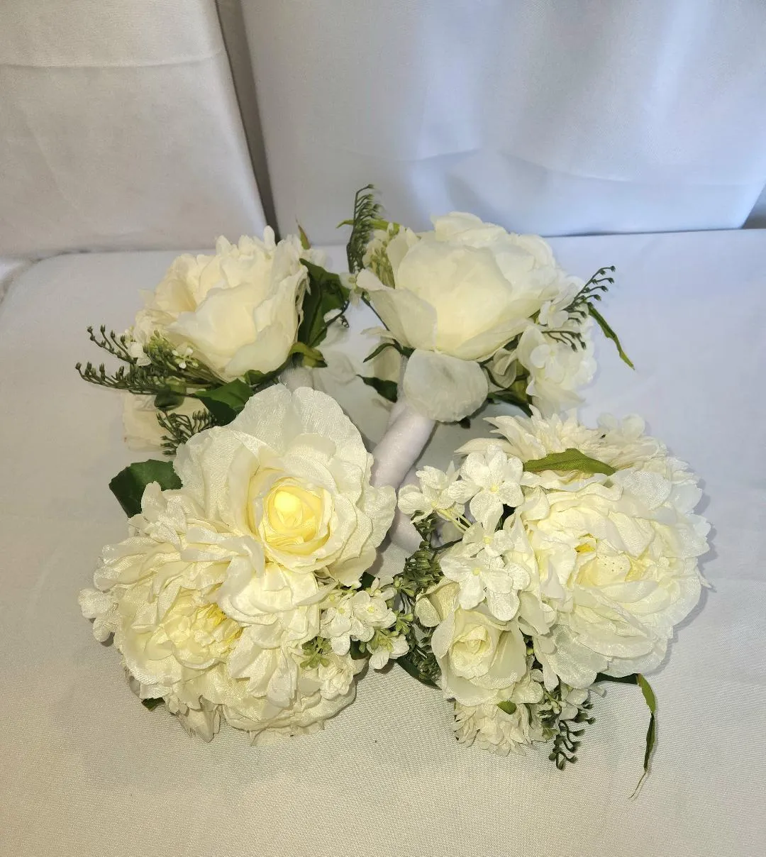 White Rose Bridesmaid Bouquets Tulle Wrapped Handles SET G