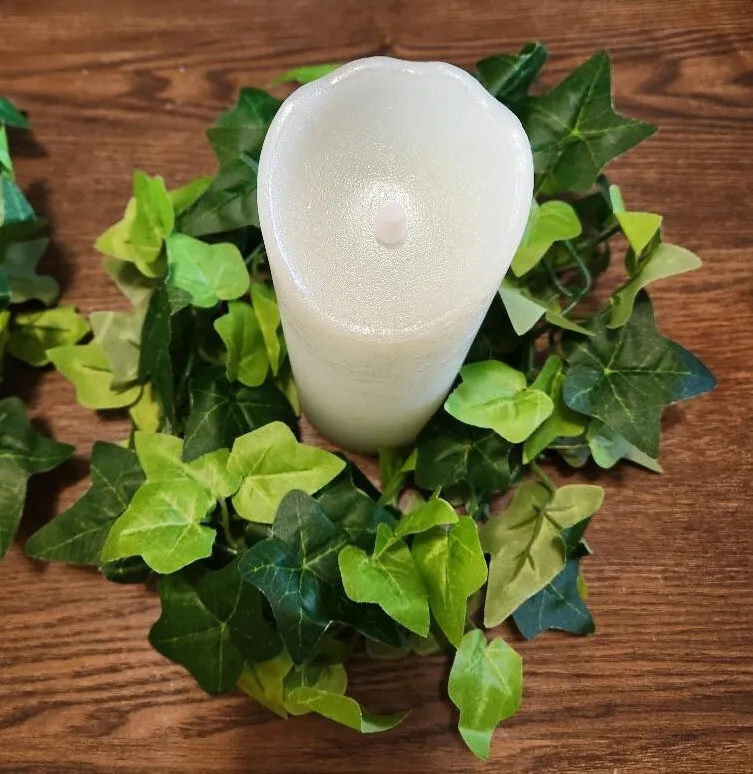 Flameless Candles 2 PK with Ivy Bases        (QTY 2 SETS)