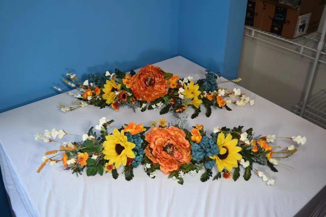 2 Sunflower Floral Arrangements Size Large Sits Flat    (QTY 1 SET of 2)