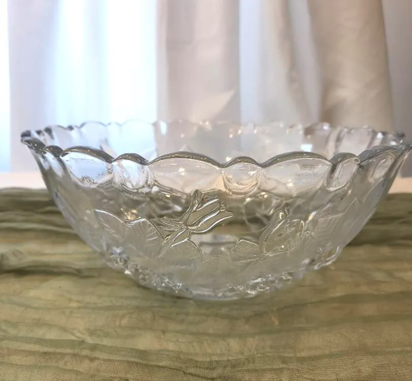 Glass Bowl Large Thick Rose Patterned