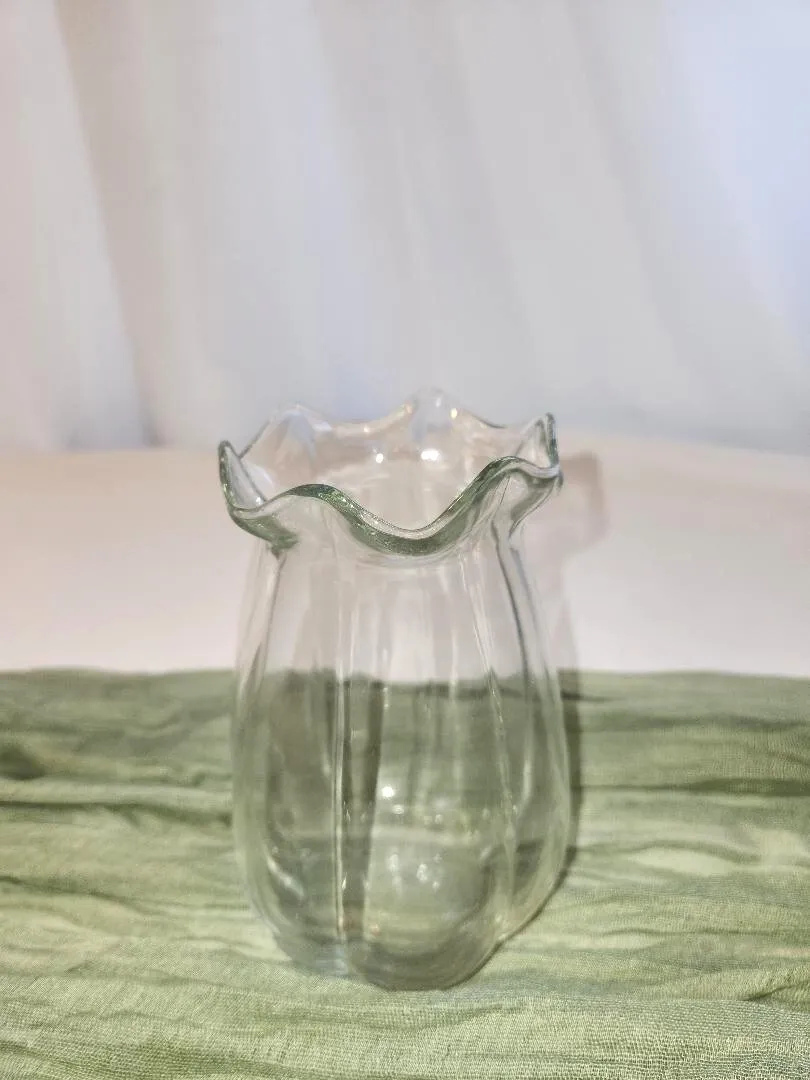 Clear Glass Ruffled Vase 6 in Tall