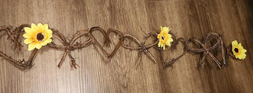 Grapevine Hearts Bows Sunflowers Garland