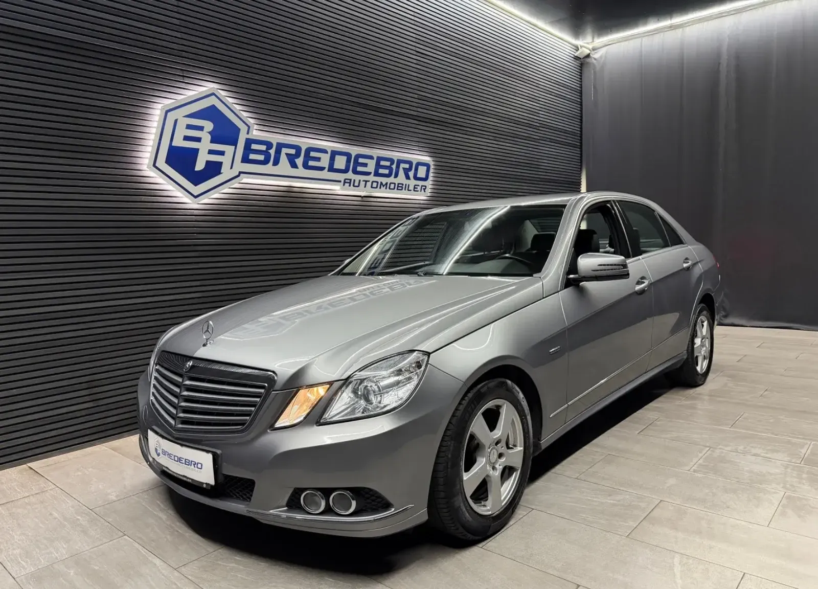 MERCEDES-BENZ E 200 CDI BE AUT. /Mørkegrå