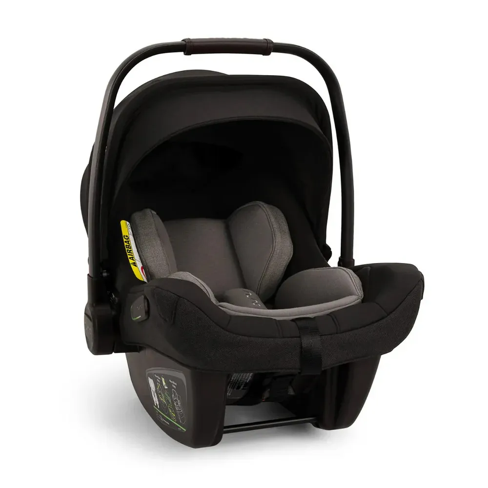 Nuna PIPA Lite Ebony Capsule with Base