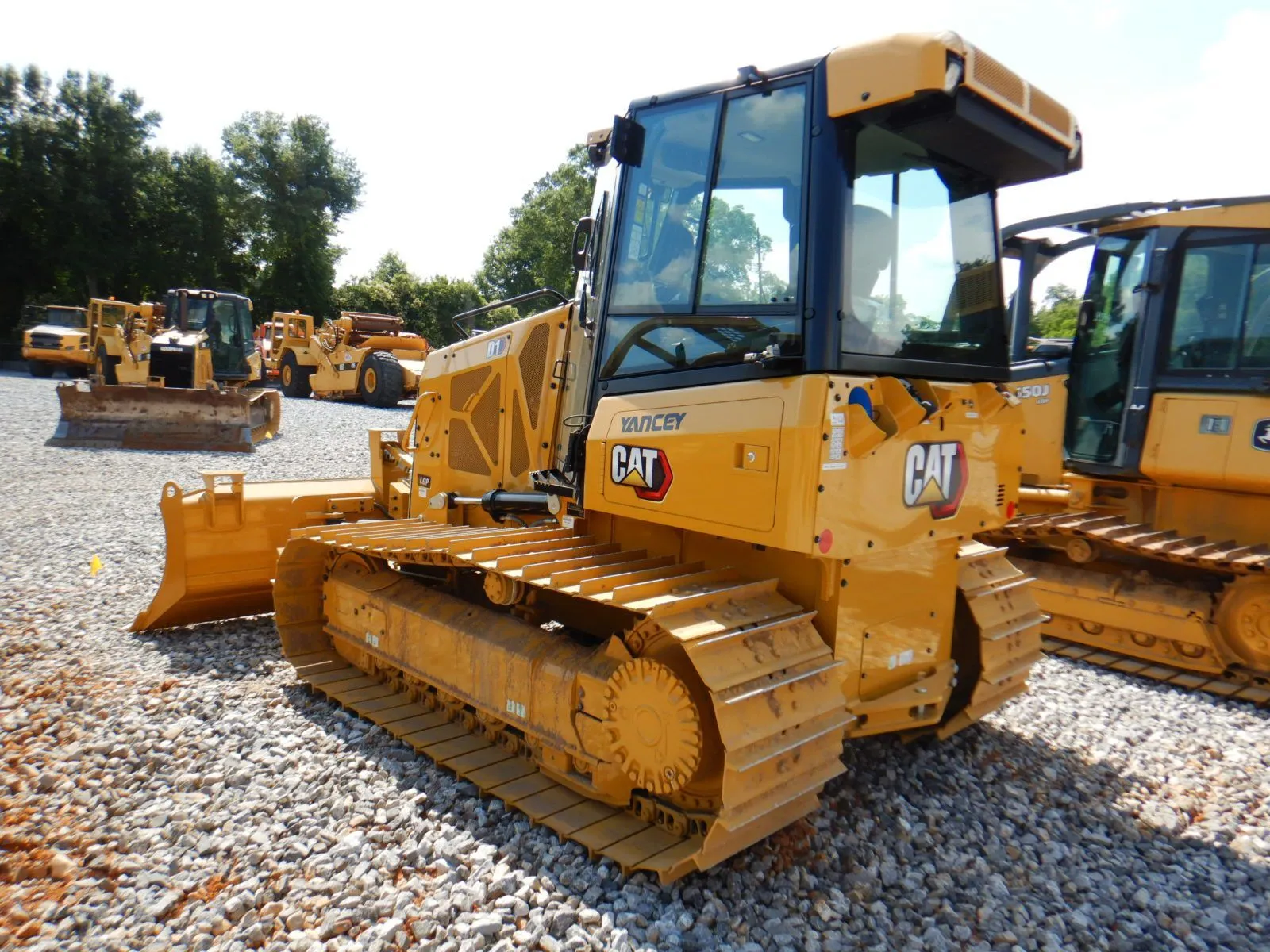 Cat D1 Dozer (Brokered)