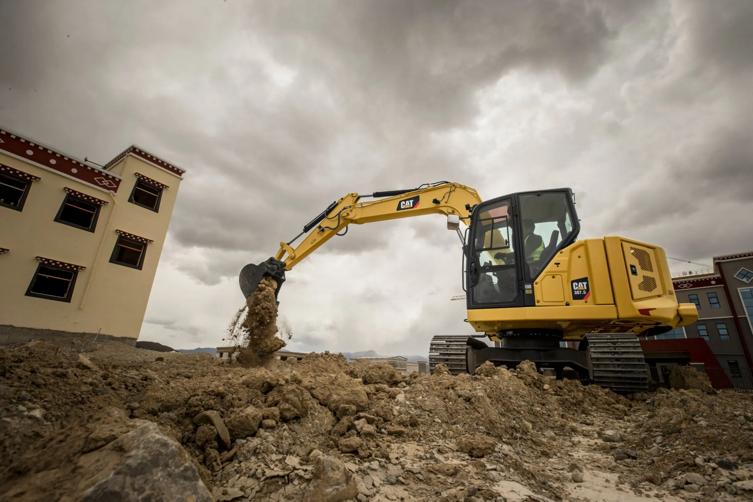 Cat 307.5 Excavator with Thumb 17905 lb