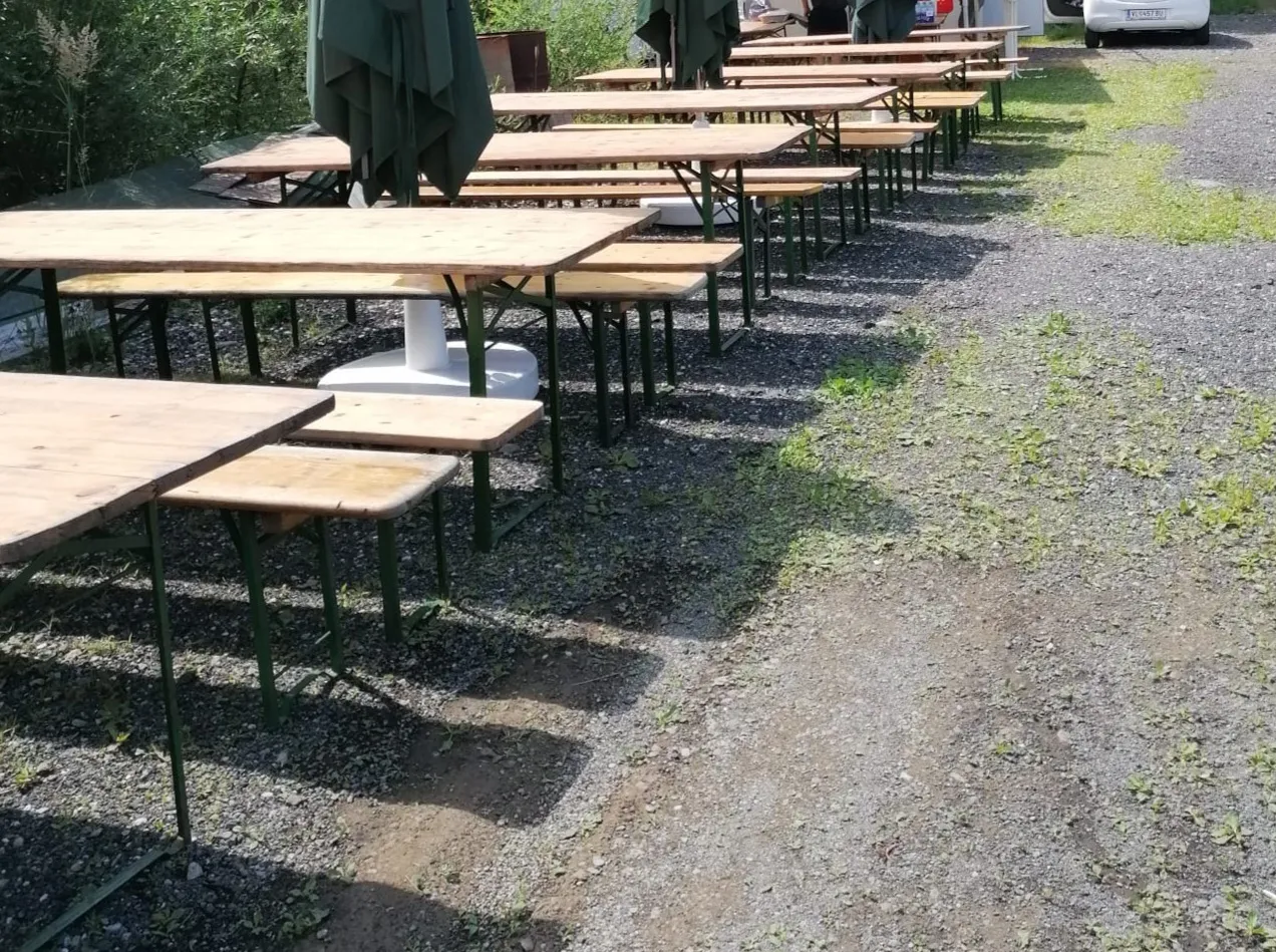 Biergarnitur für 8 - 10 Gäste