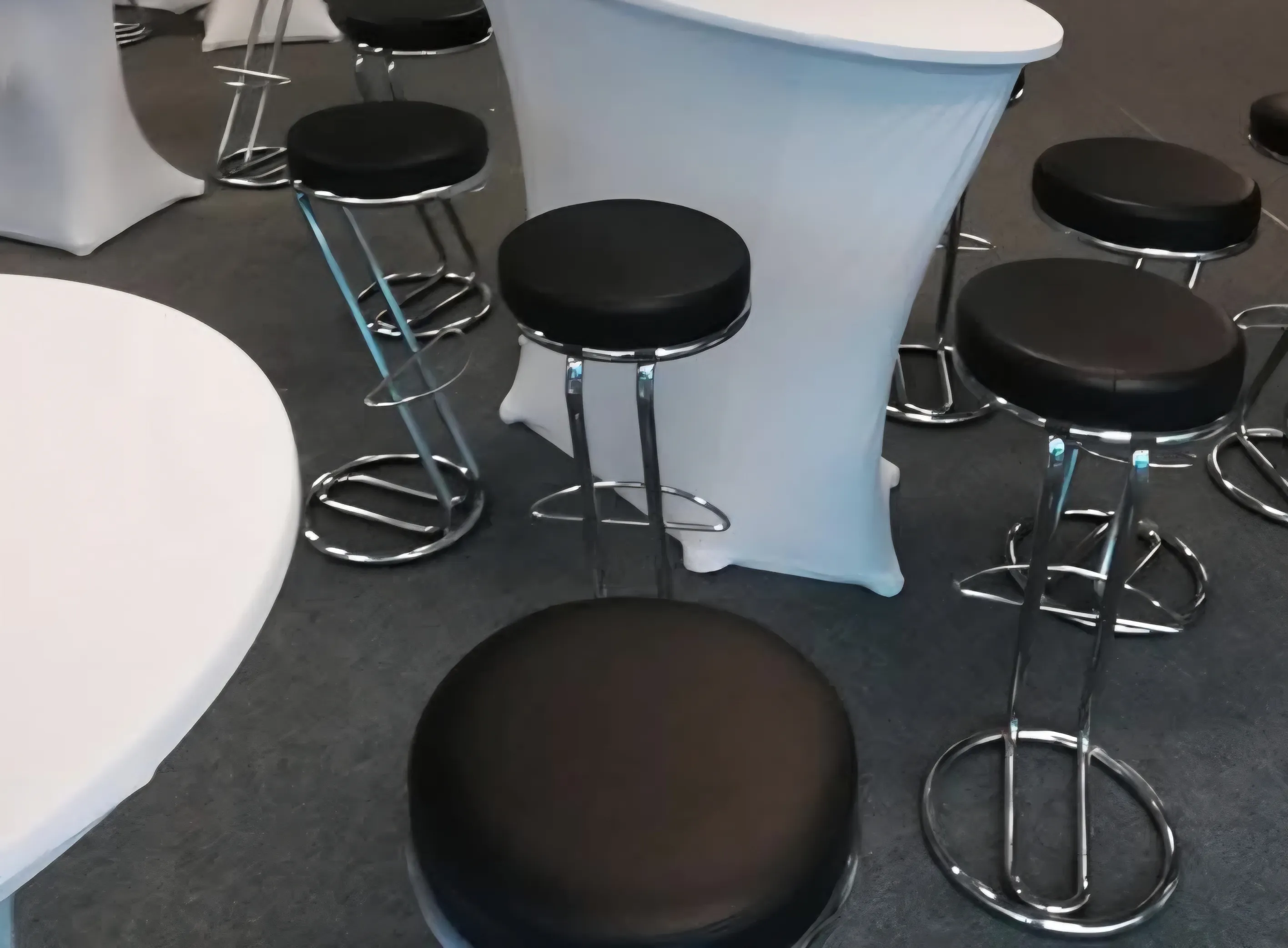 Barhocker schwarz