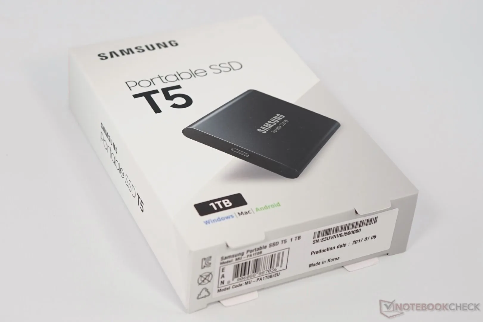 SSD Samsung T5 (1TB) drive