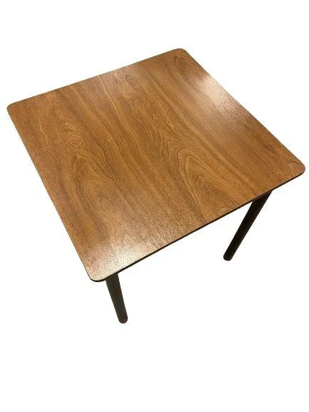 Bruine tafel 70x70x75CM