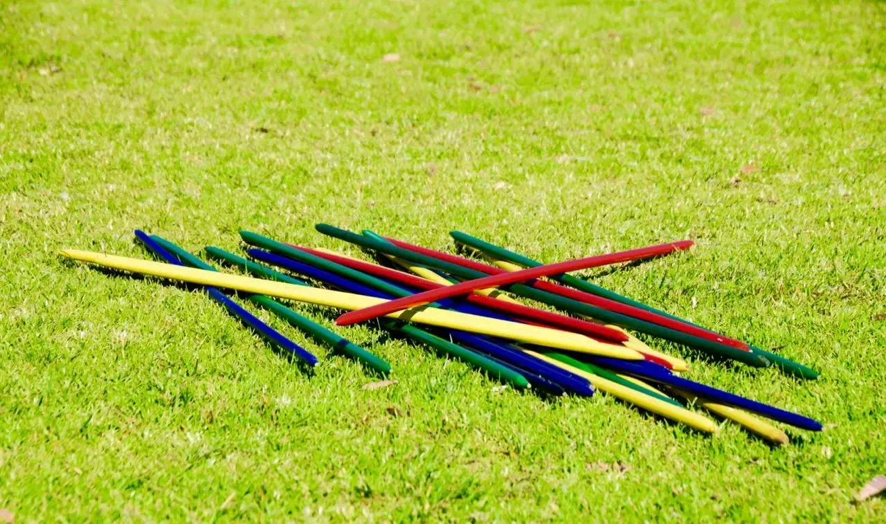 Giant Pick Up Sticks