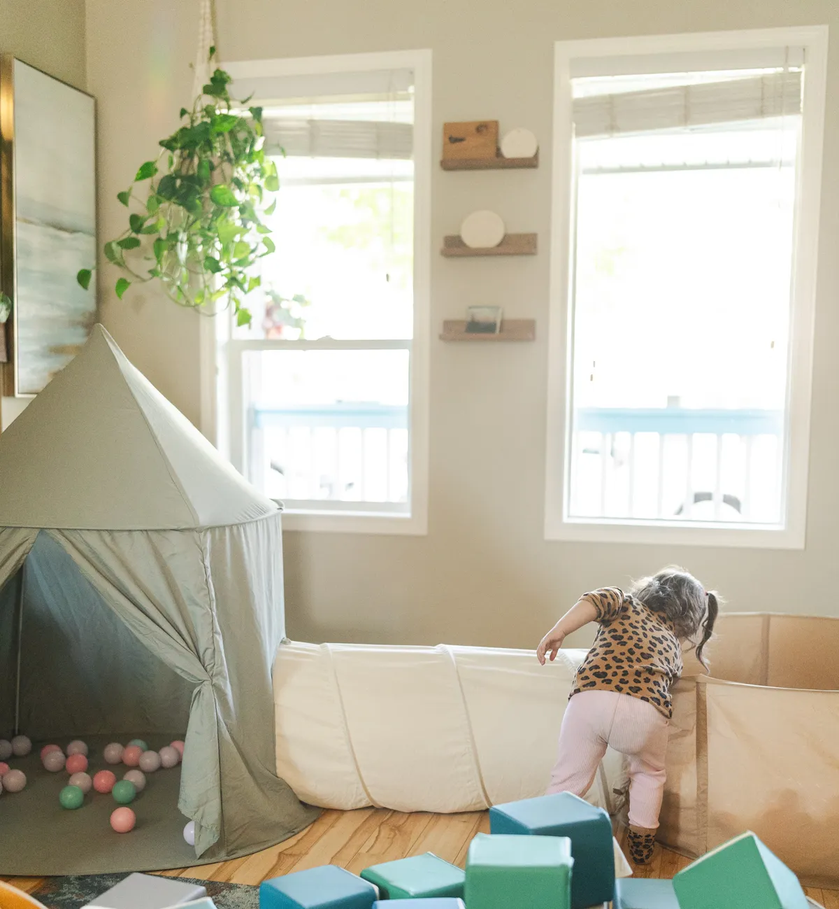 Wonder Play Tent