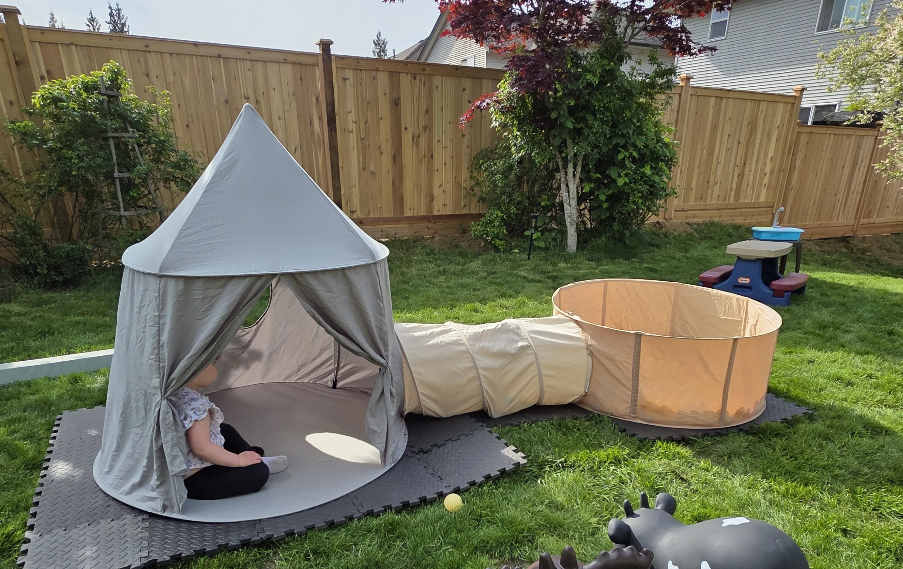 Wonder Play Tent