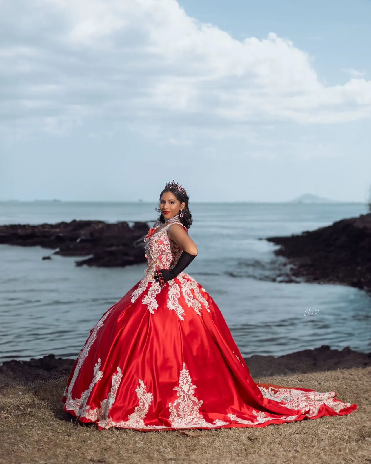 ALQUILER: QUINCEAÑERAS