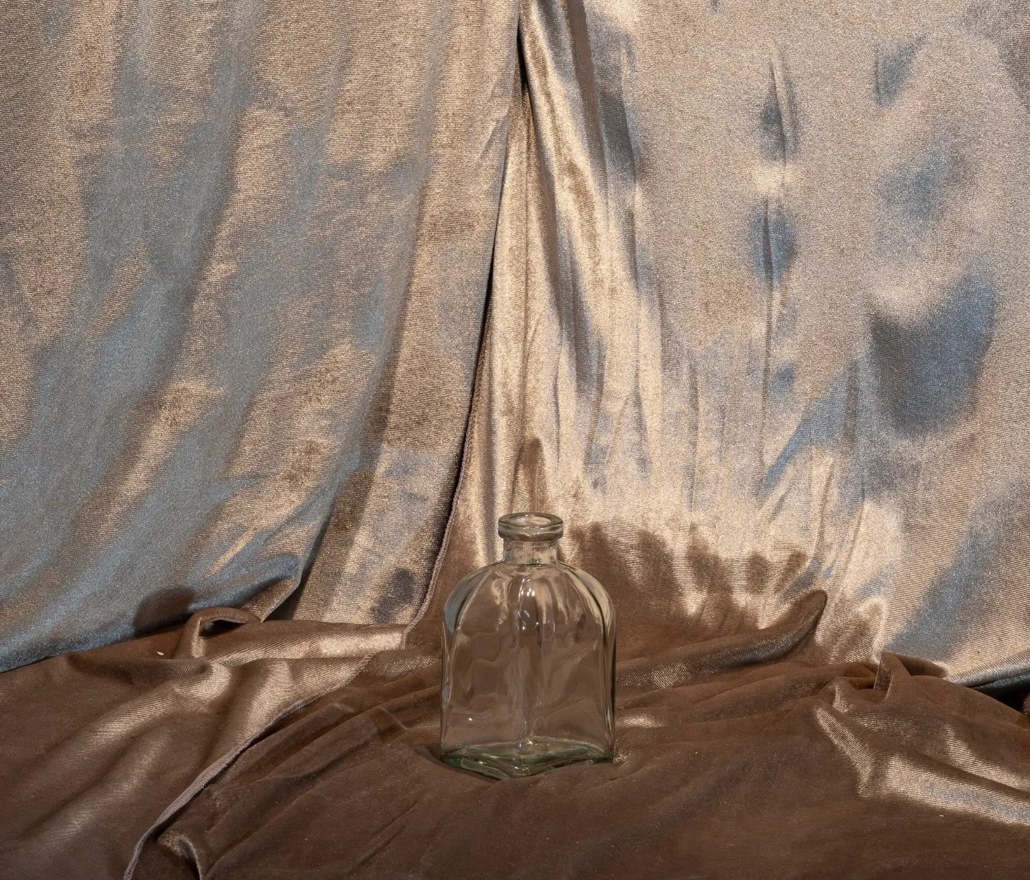 Minimalist Tapered Glass Bud Vase